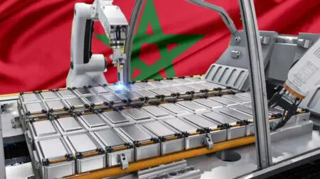 استثمارات جديدة تعزز مكانة المغرب في صناعة البطاريات الكهربائية