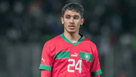 الصحراوي سيغيب والركراكي يُفاضل بين ثنائي الدوري الفرنسي