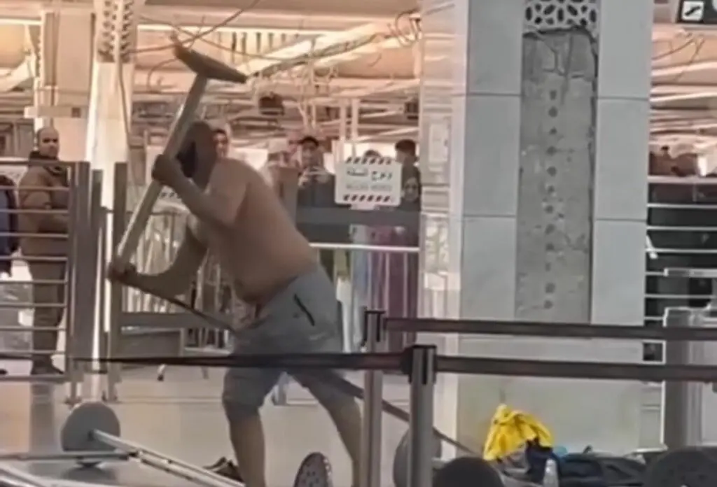 حادثة محطة الرباط تُعيد الجدل حول محدودية القانون 27.06