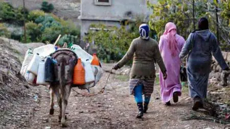 أزمة عطش في دواوير بالحاجب بعد استبعادها من الربط الفردي للماء