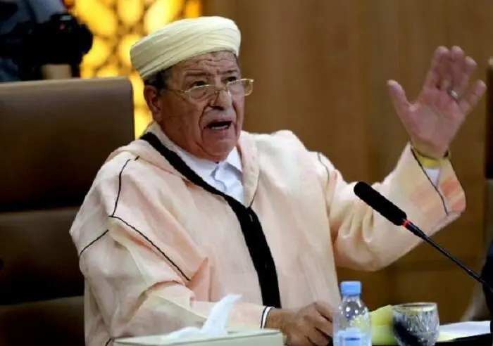 الإدريسي مبحوث عنه.. وهو متفرغ لوضع الشكايات بالمواطنين!