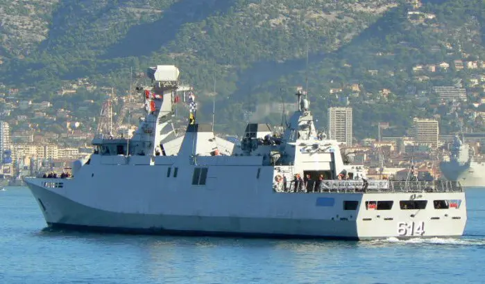 فرقاطة مغربية ترسو في هولندا دون الكشف عن السبب