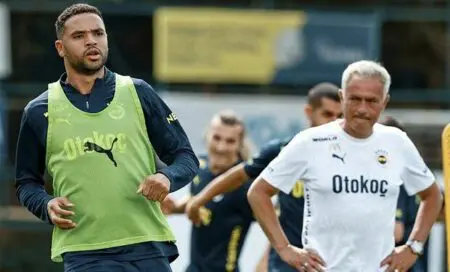 مورينيو: لن أسمح بانتقال النصيري إلى الدوري السعودي