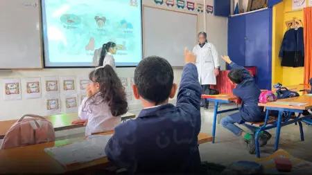 الحكومة تُحدث “مدارس جديدة” بشراكة بين الدولة والجماعات والقطاع الخاص