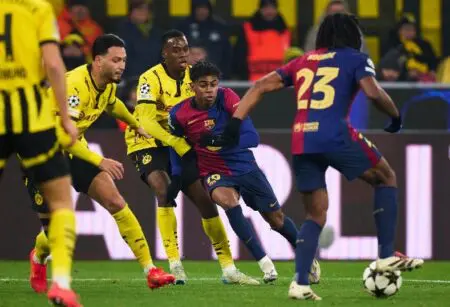 دورتموند يهزم برشلونة بثلاثية ويودع دوري الأبطال بشرف