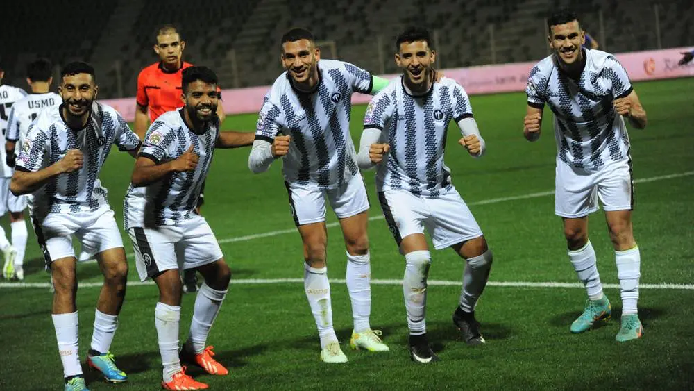مفاجأة في كأس العرش.. الاتحاد الإسلامي الوجدي يقصي الرجاء الرياضي