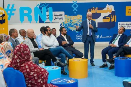 في الداخلة.. “نقاش الأحرار” يتحول إلى دفاع مستميت عن أخنوش