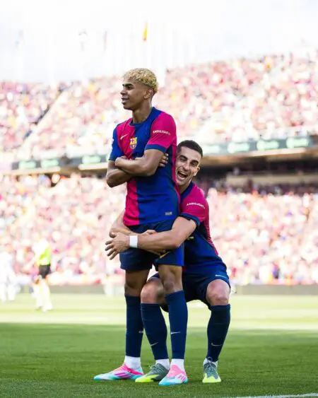 برشلونة يواصل تفوقه على ريال مدريد بفوز رابع ويقترب من لقب الليغا