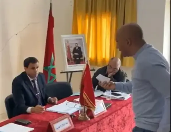 فضيحة أولاد الطيب تهز “الأحرار” وتثير موجة انزعاج داخلي