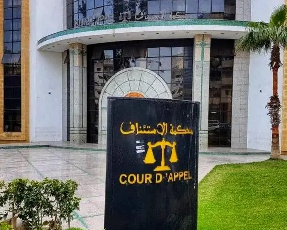 محكمة طنجة تُدين خمسة قاصرين بـ34 سنة سجناً في قضية مقتل تلميذ