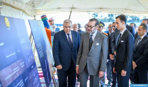 الملك محمد السادس يطلق منصة المخزون والاحتياطات الأولية