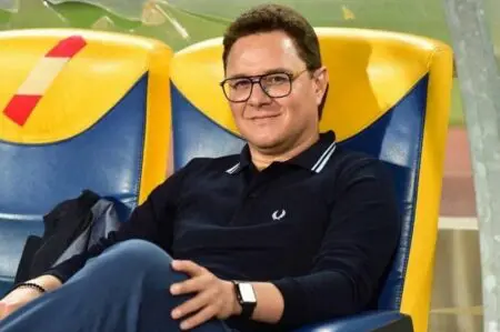 بنهاشم مدربًا رسميًا للوداد ويقود الفريق في مونديال الأندية