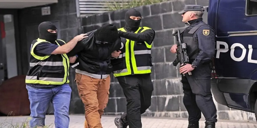 فرار أخطر بارون مخدرات إسباني من دبي يثير إنذارًا في المغرب