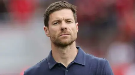 ريال مدريد يعلن رحيل تشابي ألونسو