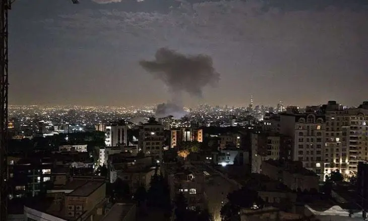 إسرائيل تقصف مواقع عسكرية ونووية في إيران في هجوم واسع