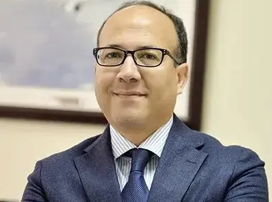 مدير التواصل في “لارام”.. سبعة ملايين شهريا لصمت يُغذّي الأزمة ويُشوّه صورة الناقل الوطني