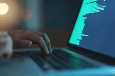 الموثقون يستعينون بإدارة الدفاع الوطني لمواجهة اختراق بيانات الزبناء