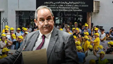 موظفو التعليم العالي يصعّدون احتجاجهم ويحمّلون الميداوي مسؤولية التأزيم