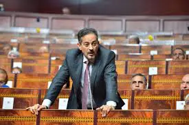 المهاجري يبهدل التهراوي: “من نهار جيتي وأنت تهتم بالصفقات فقط”