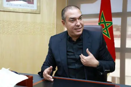 أوزين يربط استقالة قيادية بإبراء الذمة المالية وسط نزيف تنظيمي متواصل