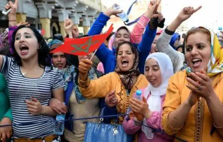جمعية نسائية تدعو إلى سن قوانين تلزم الأحزاب بترشيح النساء