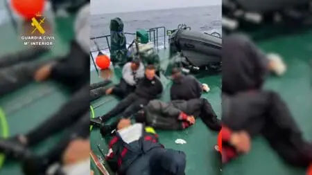ست ساعات من المطاردة تنتهي بإحباط تهريب 860 كيلو من الحشيش