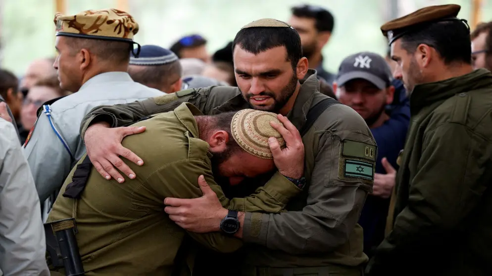 مصرع أربعة ضباط إسرائيليين في معارك جنوب غزة