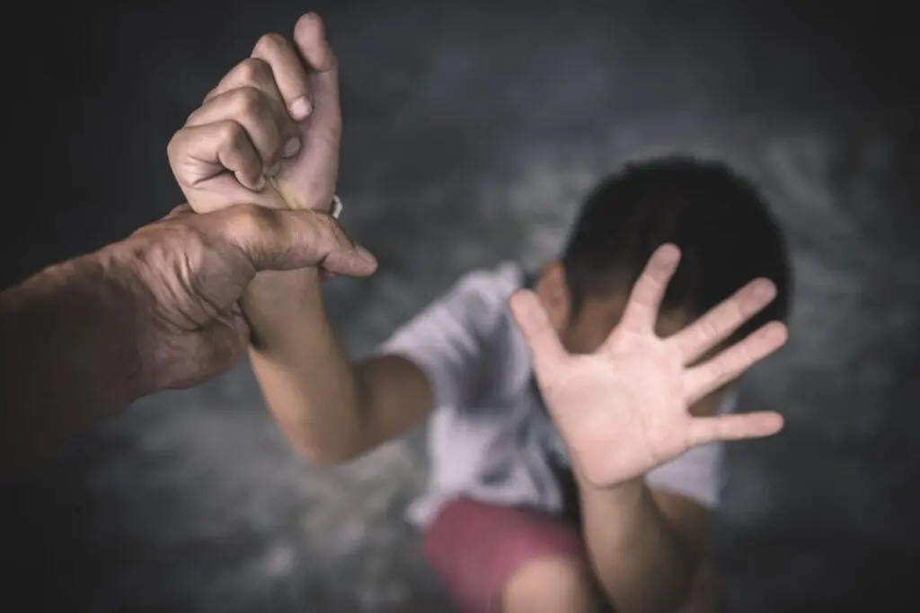منظمة حقوقية تحذر من تقصير الدولة في رصد العنف الأسري