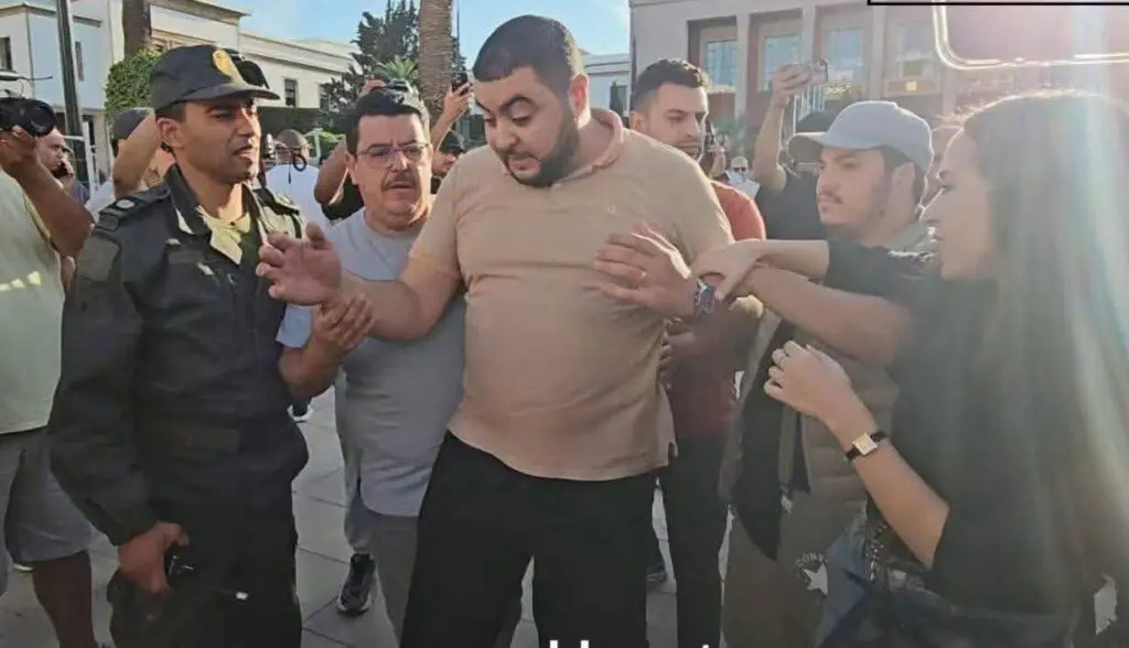 تردي التعليم والصحة.. القوات العمومية تفرق تظاهرات “جيل Z” وتوقف عددا من المحتجين (صور)