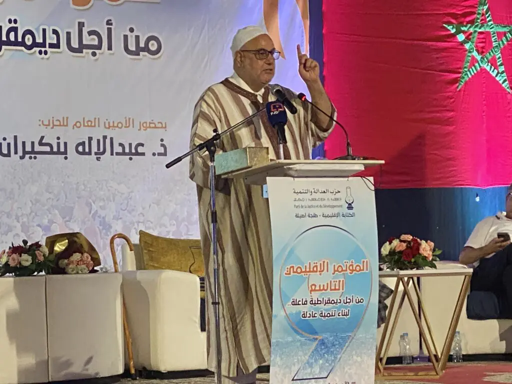 بنكيران يتهم أخنوش بالتسبب في “بلوكاج 2016” ويصف موخاريق بـ “السفيه”