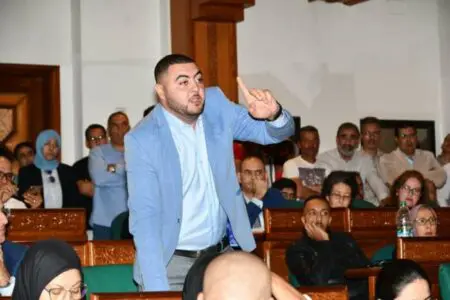 أمن الرباط يوقف فاروق مهداوي وعددا من المحتجين