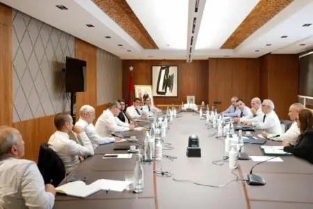 سابقة.. الأغلبية تتحدث باسم الحكومة في بلاغ الرد على الاحتجاجات