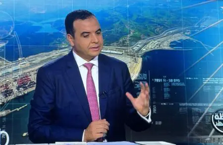 بايتاس يدافع عن قرار تسقيف سن الولوج للتعليم وسط غضب الشباب