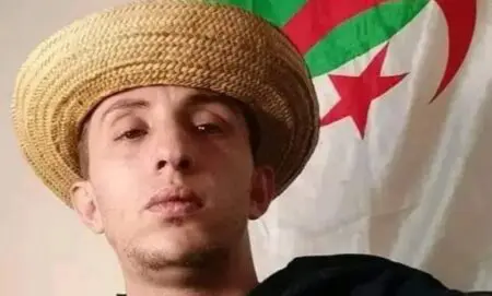 السجن خمس سنوات بحق “شاعر الحراك” في الجزائر