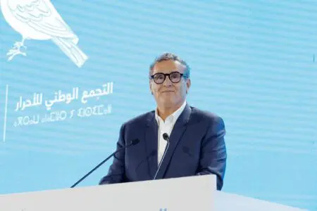 الأحرار على أبواب هجرة جماعية لرجال الأعمال والأعيان بعد تنحي أخنوش