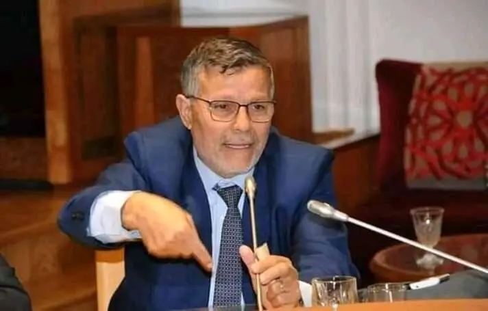 السيمو يتعرض للتوبيخ بعد جدل “دبلوماسية البيصارة”