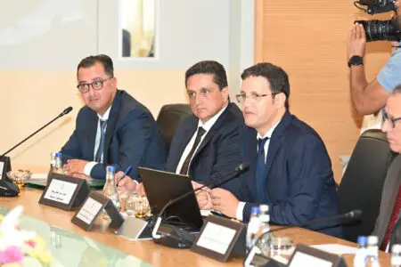 صورة أرشيفية لانعقاد الاجتماع الأول لمجلس إدارة المجموعات الصحية الترابية بطنجة. (سلويوز 2025 )