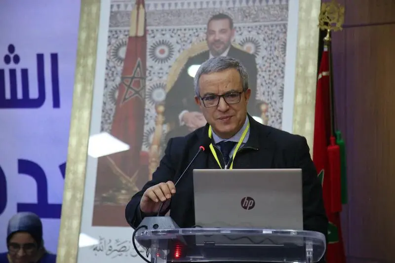 أوجار يشخص أعطاب السياسة: “بيروقراطية ثقيلة تتحكم فيها الدولة العميقة وصلاحيات المنتخبين معلقة بيد الولاة والعمال”