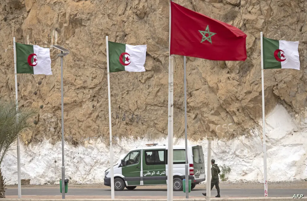 الجيش الجزائري يقتل ثلاثة مغاربة على الحدود