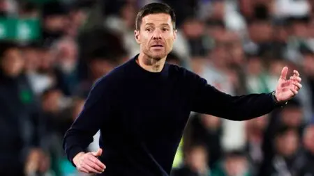خمسة أسباب وراء إقالة تشابي ألونسو كمدرب لريال مدريد