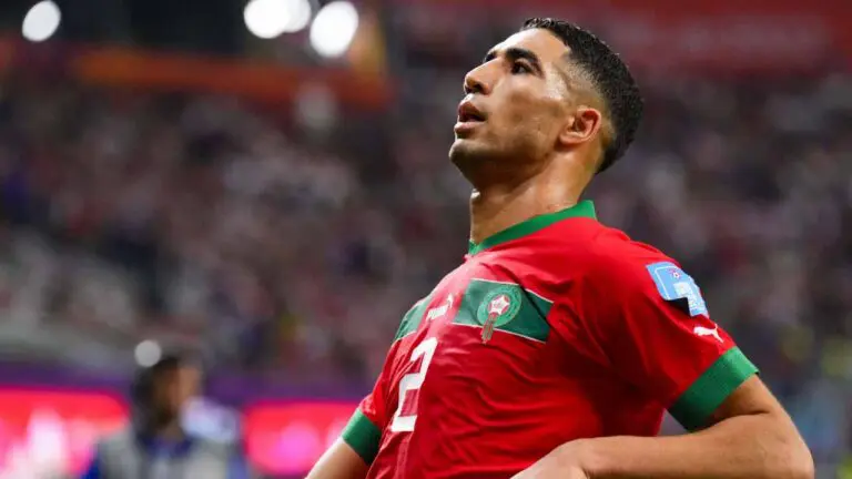 6 مباريات، هدف واحد.. دفاع المغرب يحطم الأرقام في “الكان”