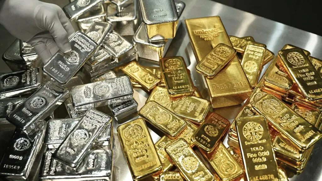 كيف انتهت مضاربات صينية بأكبر انهيار تاريخي لأسعار الفضة والذهب