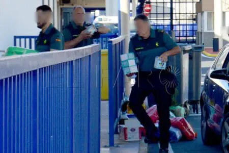 حزب اسباني ينتقد رمي مواد غذائية قادمة من المغرب في القمامة