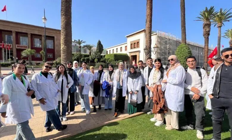 اضغط على الصورة لرؤيتها بالحجم الطبيعي