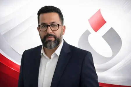 عبد الحكيم العياط