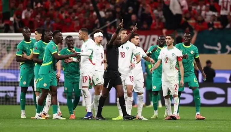 عاجل.. “الكاف” يمنح المغرب لقب “كان 2025” ويعتبر السنغال منهزماً بـ3-0
