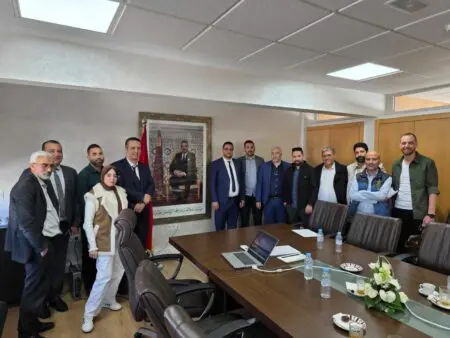 مخرجات حوار “أبريل” تفتح باب الانفراج بين التهراوي والممرضين