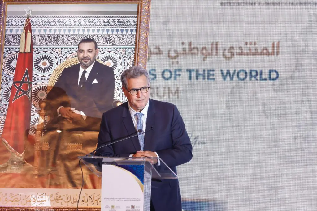 بعد زلة مزور.. أخنوش يستحضر “122 مليار” لتثبيت موقع “الأحرار”