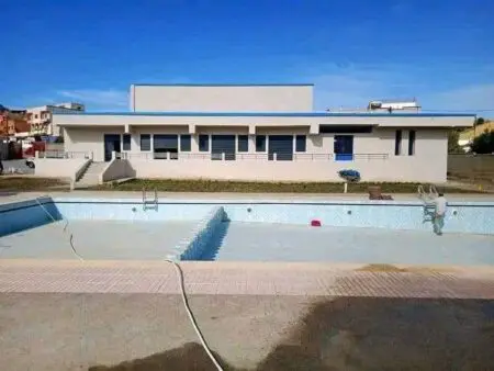 وزان.. استياء بـ “سيدي رضوان” بسبب تسعيرة المسبح الجماعي