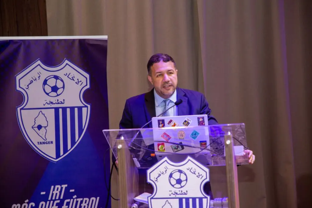 غضب جماهيري واستقالة مفاجئة ثم عتذار.. “منشور التذاكر” يربك إدارة اتحاد طنجة